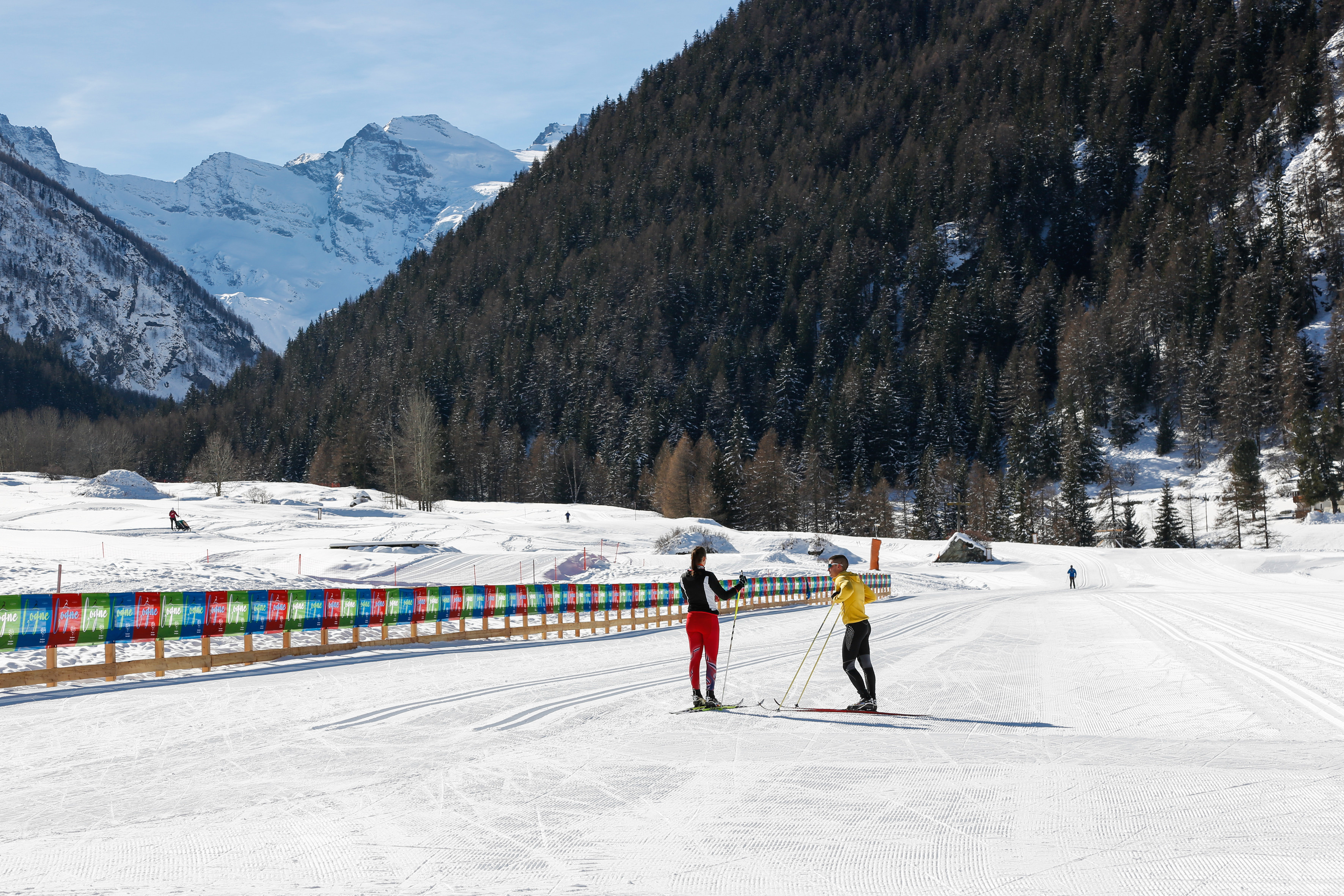 snowshoeing in valtournenche 