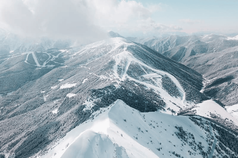 Andorra in the middle of January and March offers the quietest slopes.