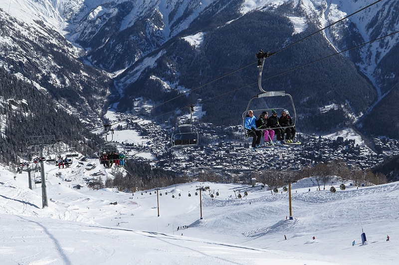 cable car in courmayeur