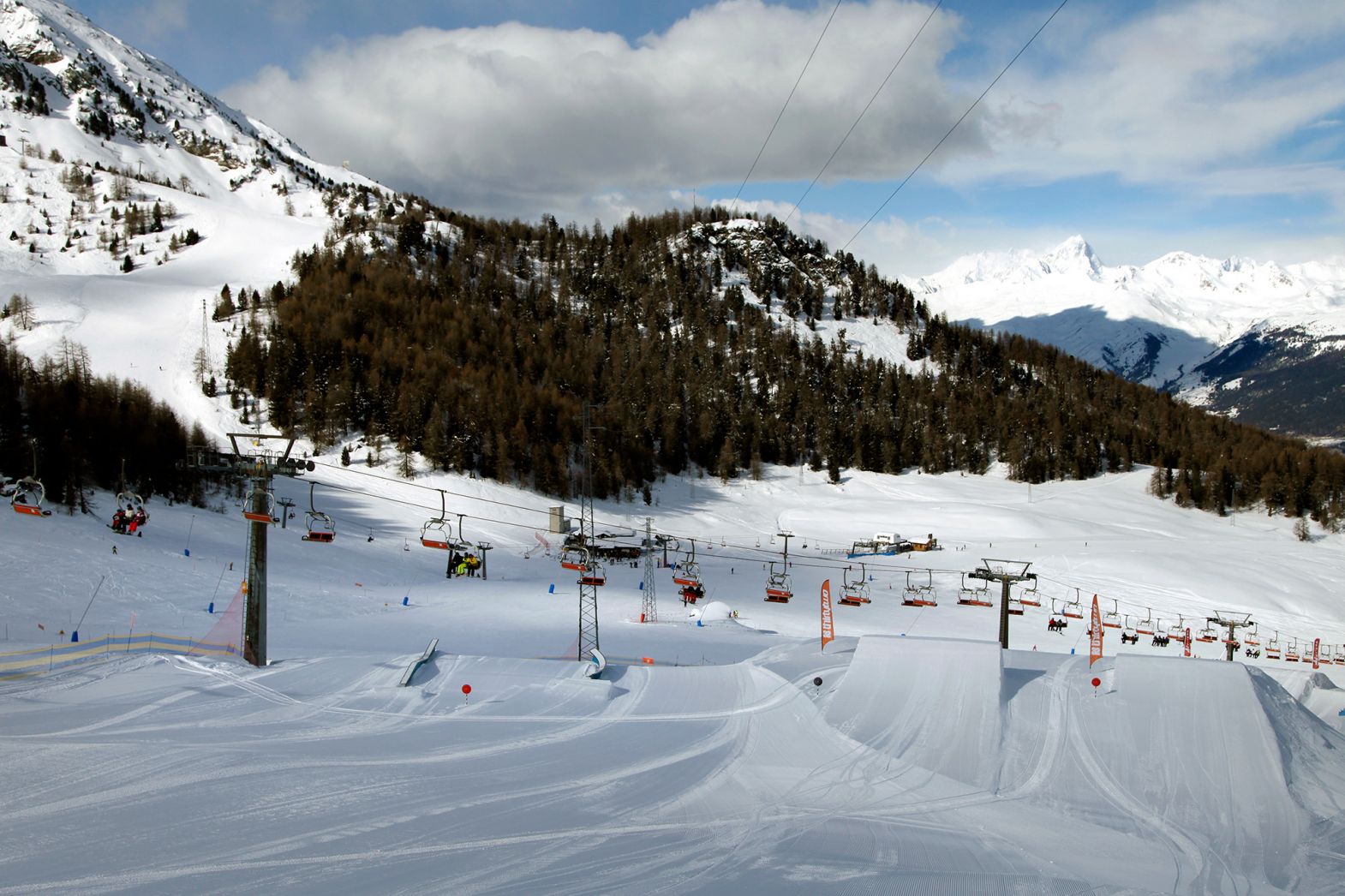 Pila ski holidays in Italy's Aosta Valley